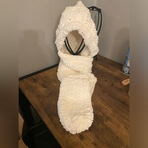 Cream Hoodie scarf with pockets